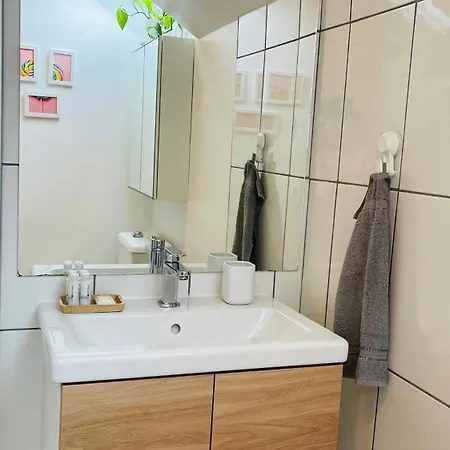Maison Familiale A 15 Mns Du Centre Ferienhaus Nantes